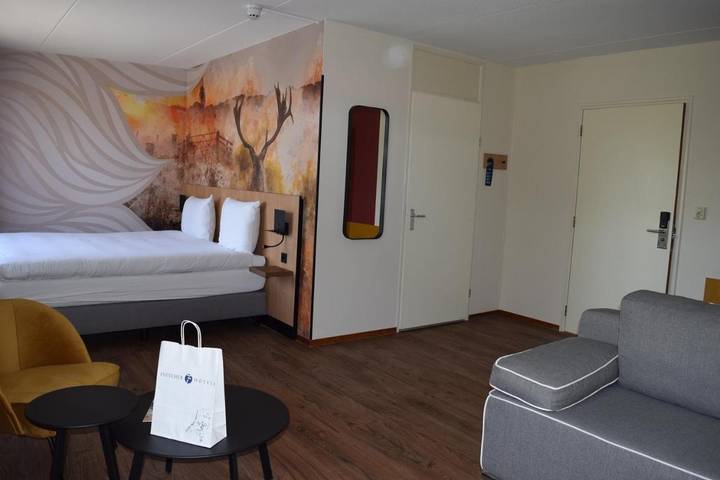 Hotel für 2 Personen, mit Terrasse und Garten in Nieuw-Haamstede - 2