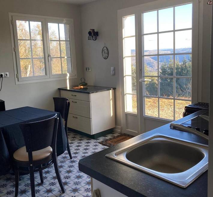 Maison d’hôte pour 4 personnes, avec vue ainsi que terrasse et jardin, animaux acceptés dans Parc naturel régional du Doubs Horloger - 2
