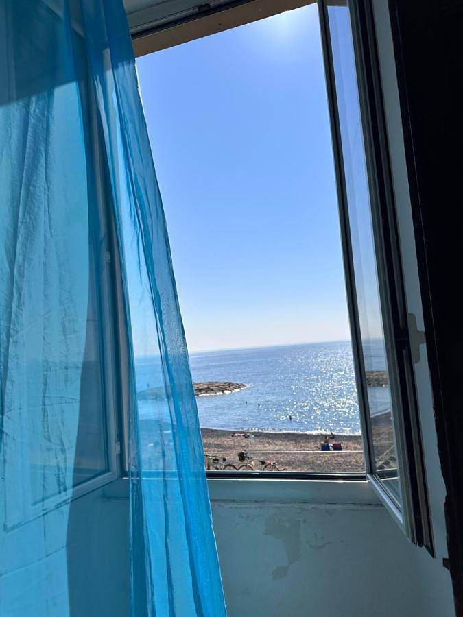Casa al Prino in La scala azzurra, Imperia