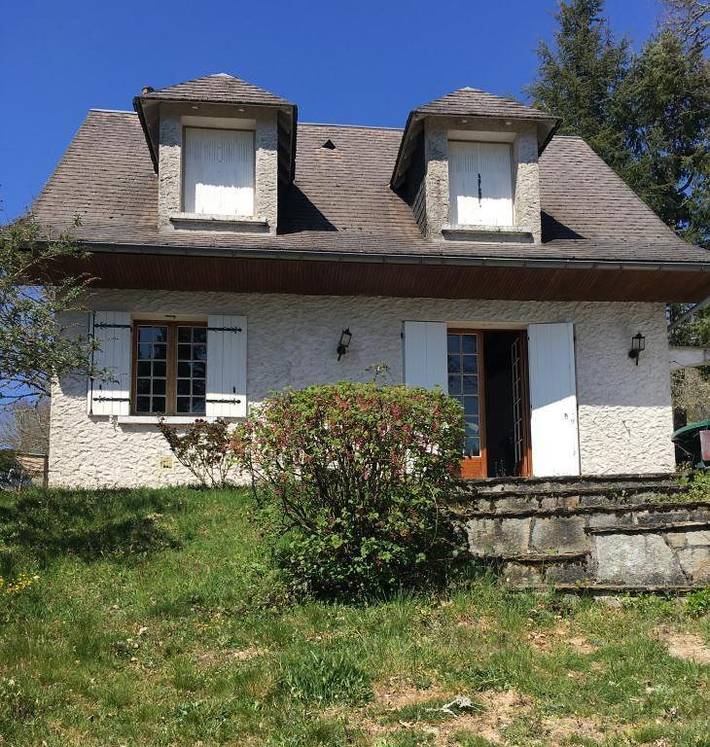 Gîte pour 6 personnes, avec terrasse ainsi que vue et vue sur le lac à Liginiac - 3
