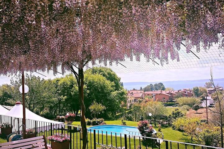 Ganze Wohnung, La Cupoletta Gilda- vacation house - lake view Trevignano near Rome in Trevignano Romano, Braccianosee