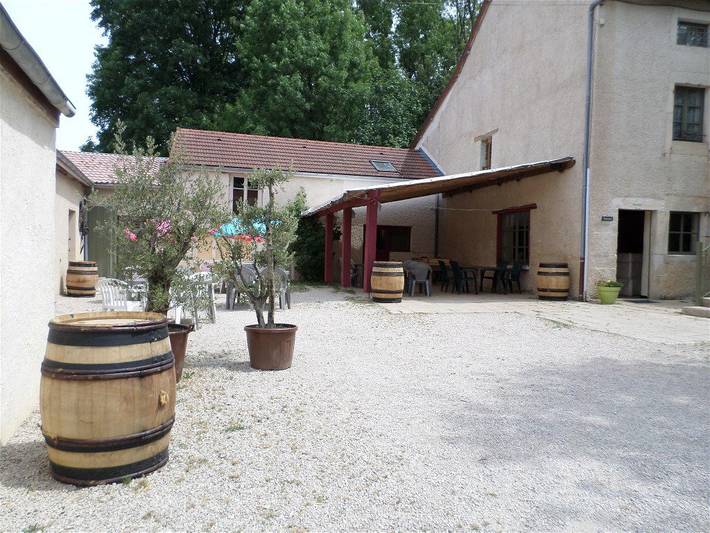 Gîte pour 40 personnes, avec terrasse dans Parc national de forêts - 2