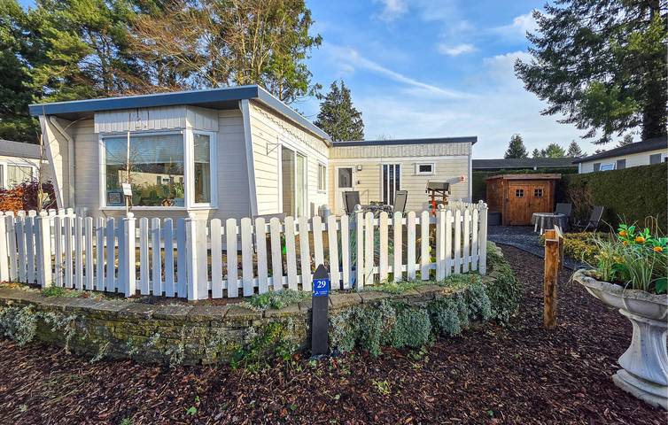 Mobil home pour 5 personnes, avec jardin et terrasse, animaux acceptés à Putten - 2