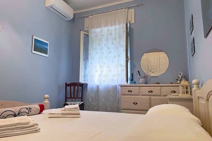 Appartement entier, Emy Mare apartment: beaches within a 5-minute walk in Scogliolungo, Porto Torres