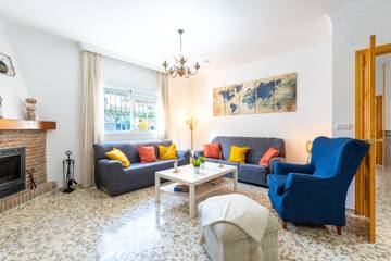 Vakantiehuis voor 8 Personen in Benamocarra, Costa del Sol, Afbeelding 4