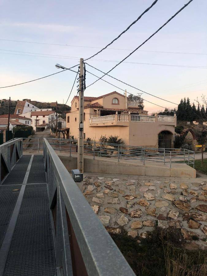 Casa rural para 2 personas, con jardín además de terraza y vistas en Provincia de Teruel - 3