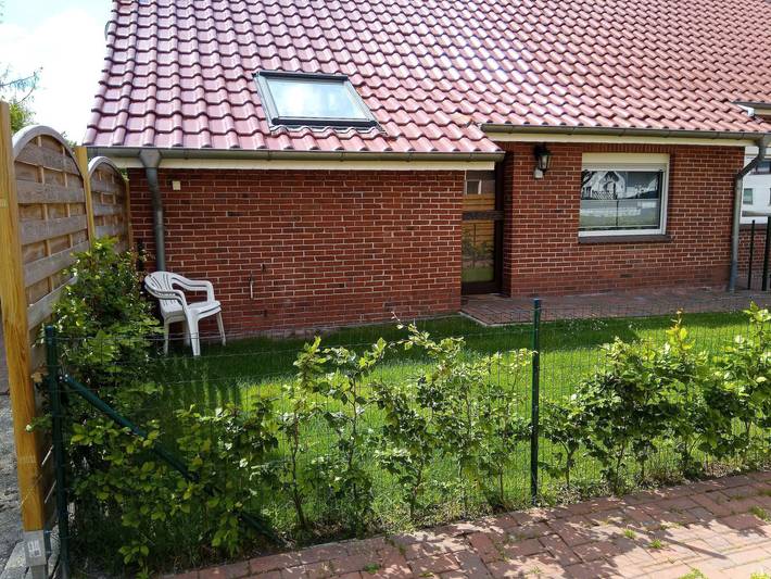 Ferienwohnung für 2 Personen, mit Terrasse und Garten in Ostrhauderfehn - 3