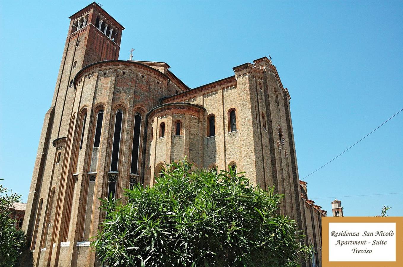 Appartamento intero, Appartamento 'Residenza San Nicolò Treviso' con terrazza privata, Wi-Fi e aria condizionata in Treviso, Provincia di Treviso