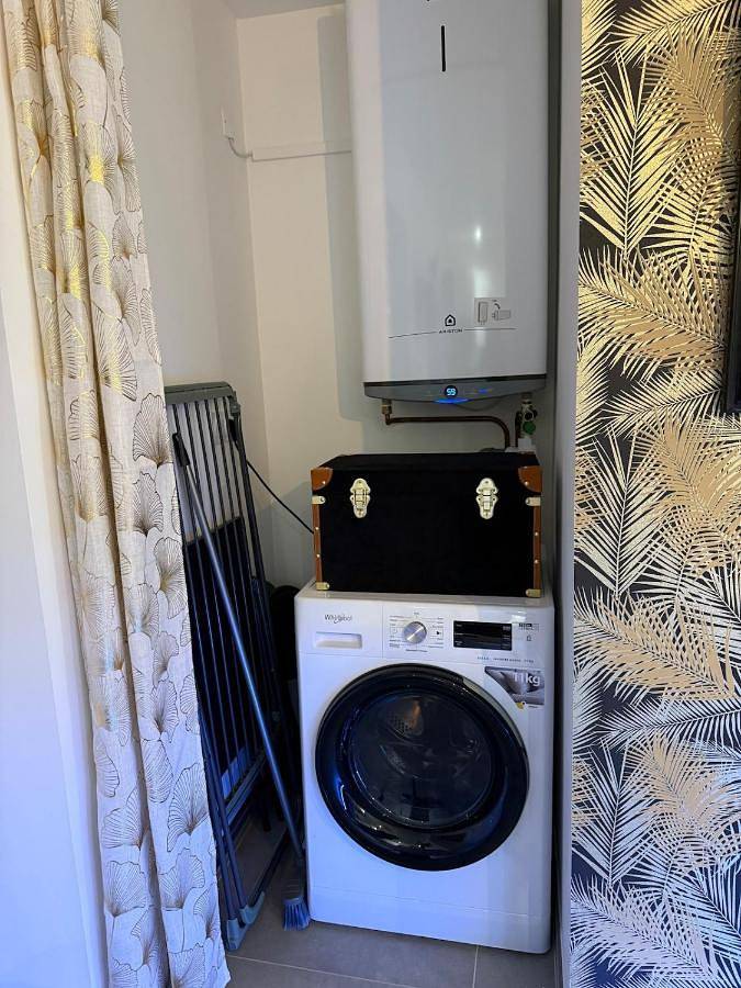 Gîte pour 2 personnes, avec vue et balcon à Burzet - 2