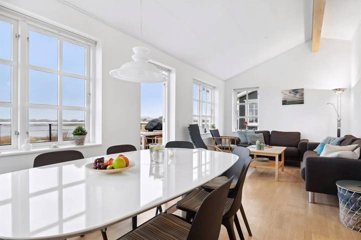 Ferienhaus für 8 Personen, mit Terrasse und Whirlpool auf Langeland - 4