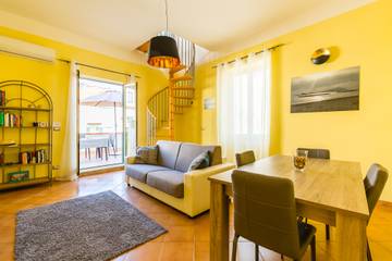 Holiday Rental for 6 People in Naples, Tyrrhenian Coast Campania, Photo 3