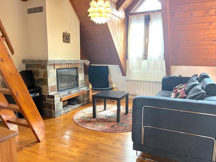 Apartamento de vacaciones para 6 personas, con balcón, Se admiten mascotas en Pallars Sobirà - 2