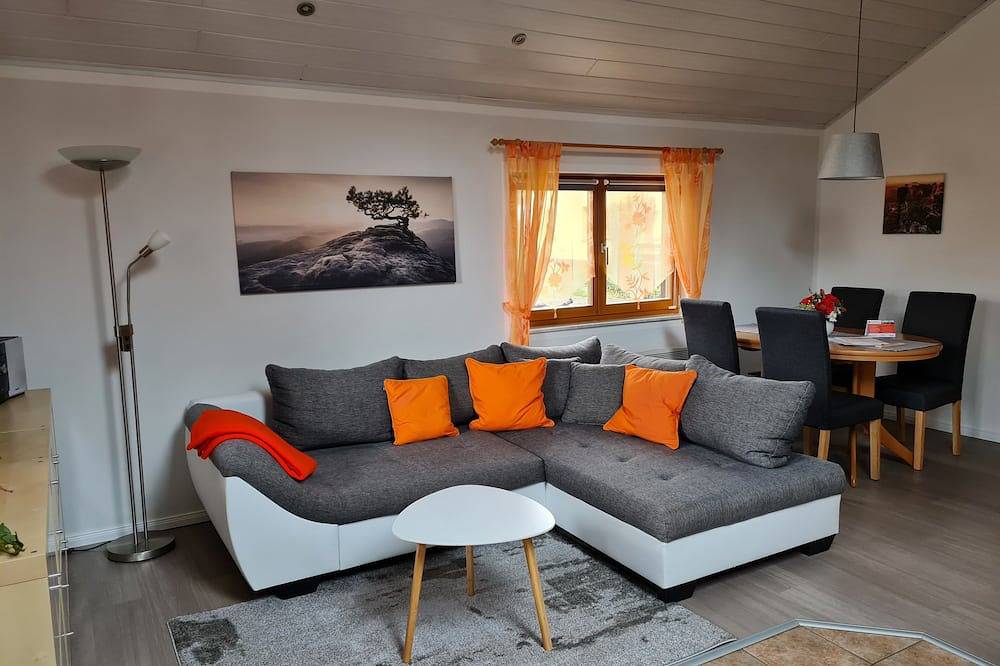 Idyllisches Ferienhaus in der Sächsischen Schweiz - ruhige Lage, Balkon, Wlan in Kirnitzschtal, Sebnitz