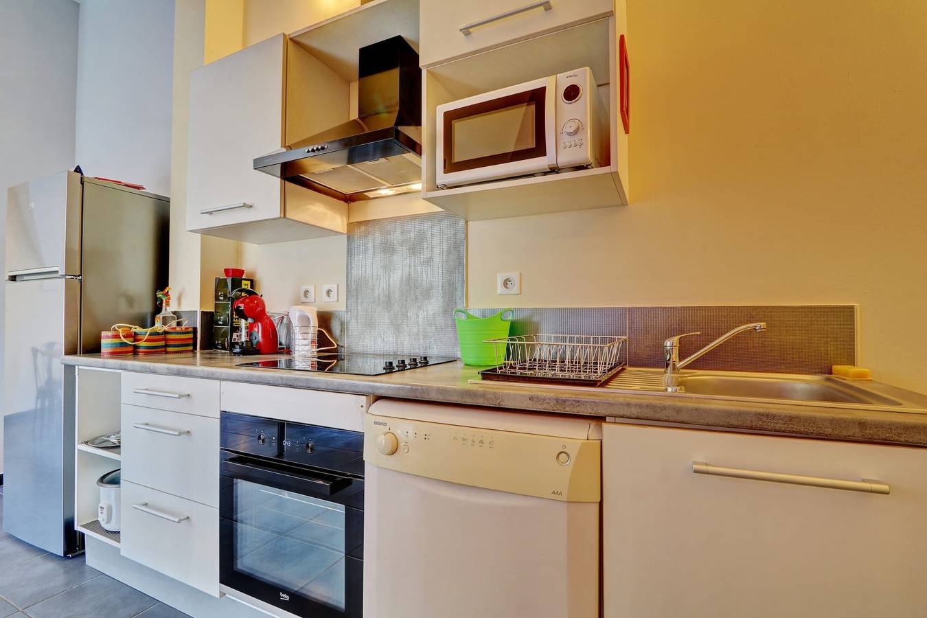 Appartement entier, Cantebazi - Balcon - Plage - Wifi in Saint-Leu, Île de la Réunion