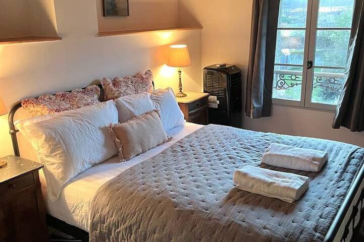 Location de vacances pour 8 personnes, avec jardin à Sainte-Colombe-sur-l'Hers - 4