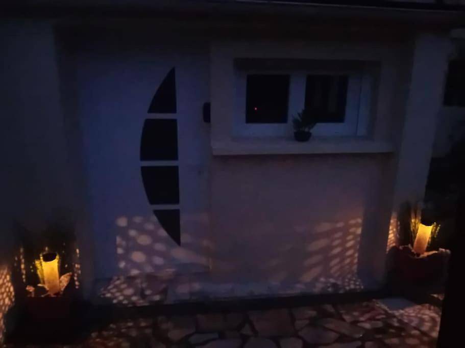 Appartement entier, Le Cocon Cosy proche gare in Sainte-Geneviève-des-Bois, Essonne