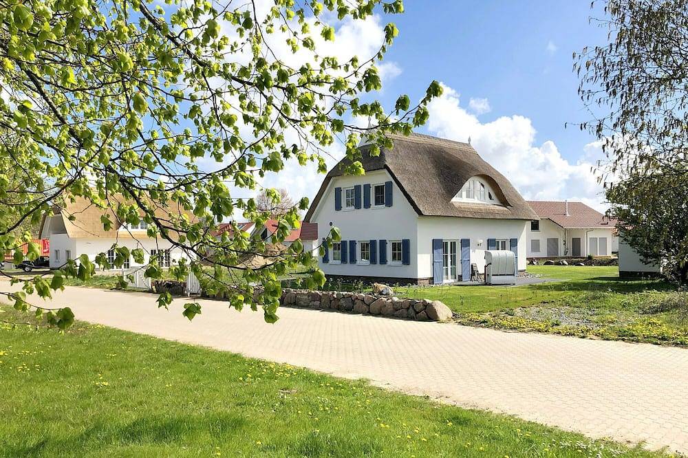 Haus in idyllischer Lage mit Sauna, Terrasse und Garten - Villa Morgensünn in Vaschvitz, Trent