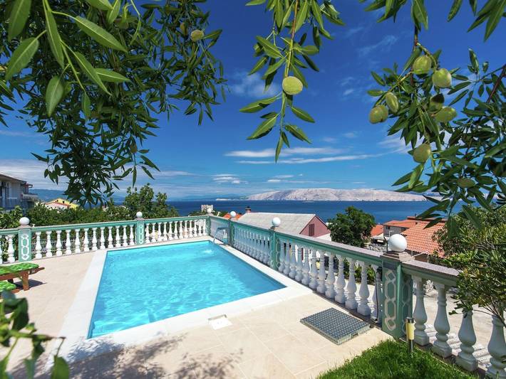 Ganze Wohnung, Adorable apartment with pool  for use and terrace with sea view ! in Senj, Kvarner Festland