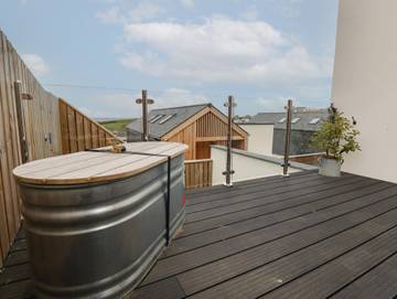 Holiday Home for 8 People in Newquay, Cornwall, Photo 2