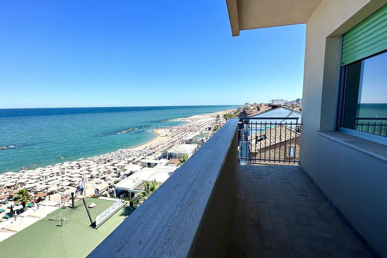 Ganze Wohnung, P022 - Porto Recanati, brand new two-room apartment facing the sea in Porto Recanati, Adriaküste Marken