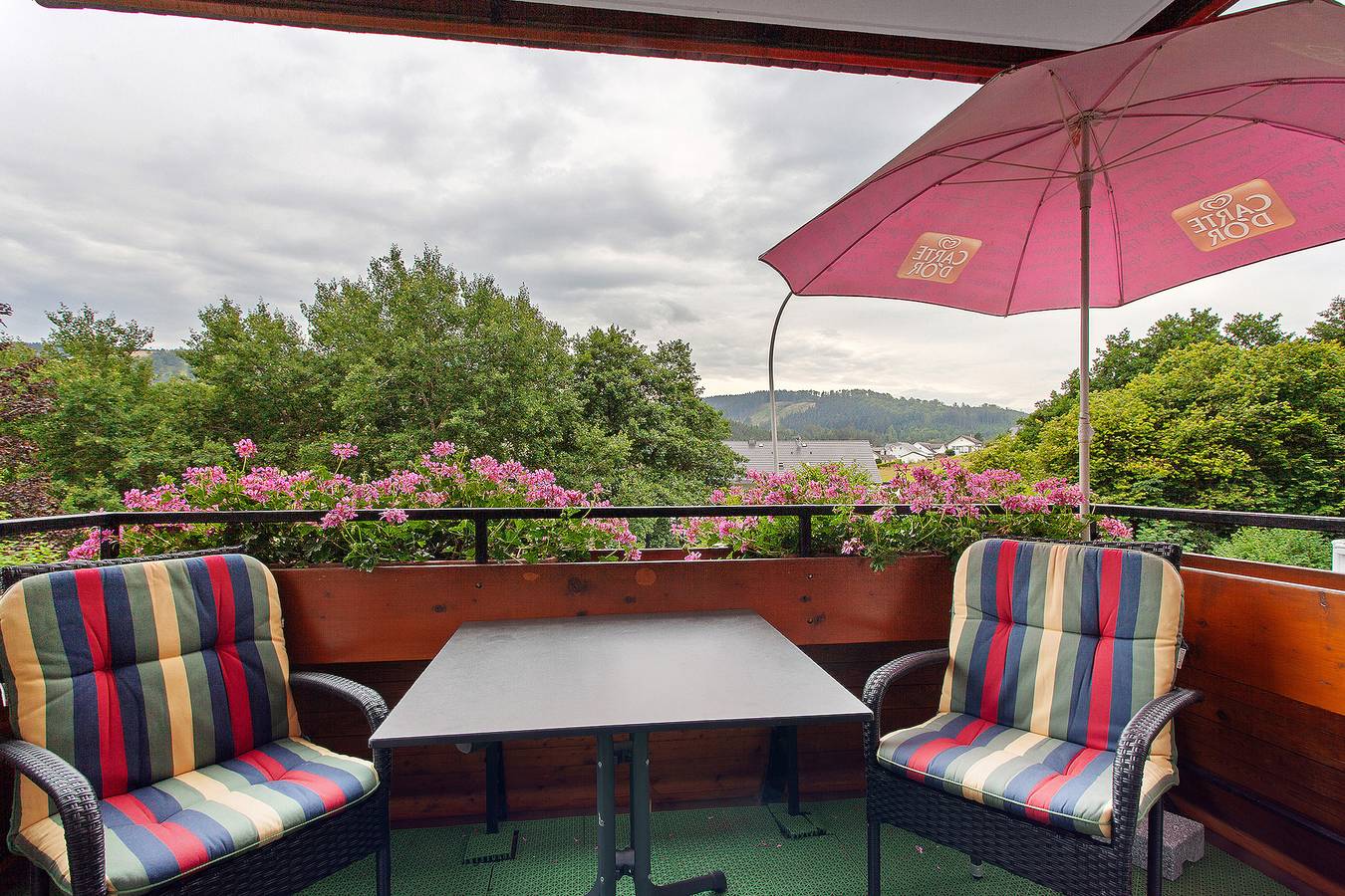 Ganze Wohnung, Ferienwohnung 'Appartment 10' mit Bergblick, Balkon und Wi-Fi in Willingen, die Mittelgebirge