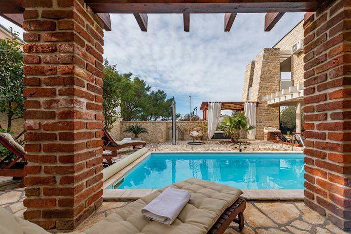 Villa Ivan Zadarvillas in Novigradsko More, Zadar