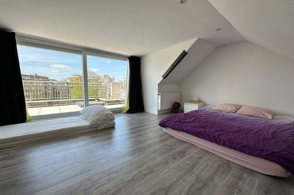 Entire apartment, Amazing Roof Top Apartment Brussels- Fantasy Land in Brussels, Brussels region