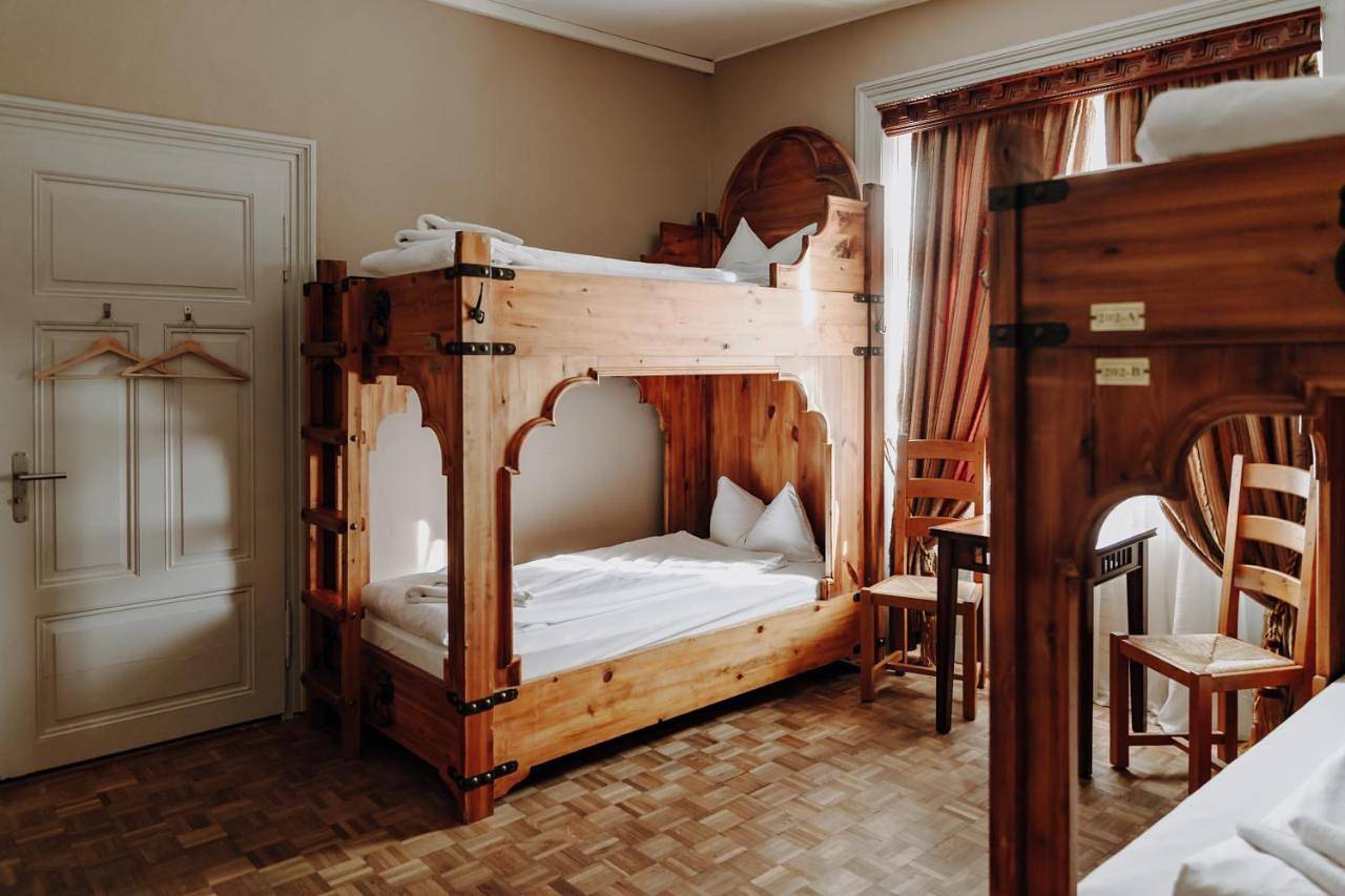 Double Room with Shared Bathroom in Schaffhausen, Kanton Schaffhausen