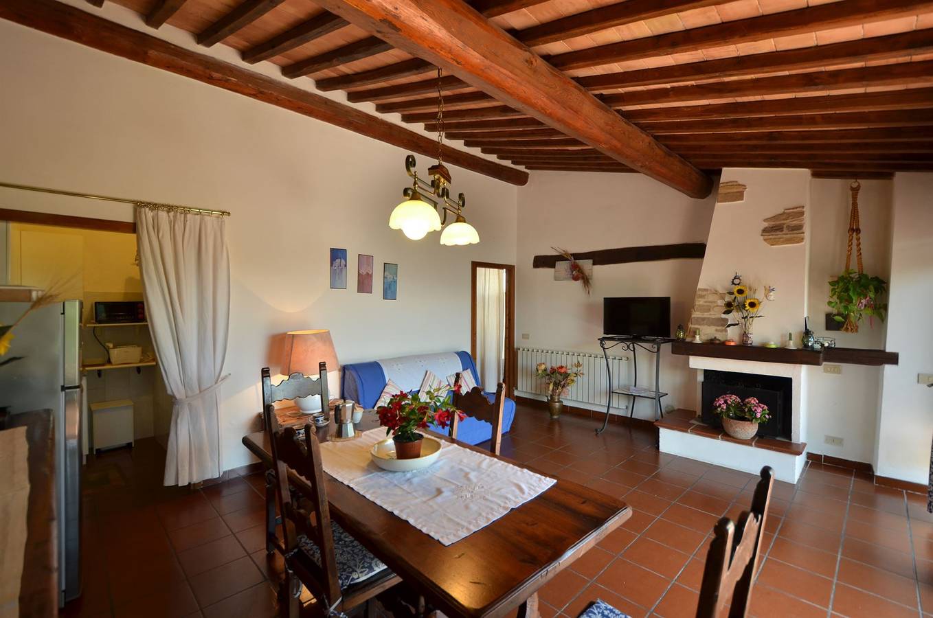 Appartamento intero, Appartamento vacanze per 2 persone con giardino in Colle di Val d'Elsa, Siena e dintorni