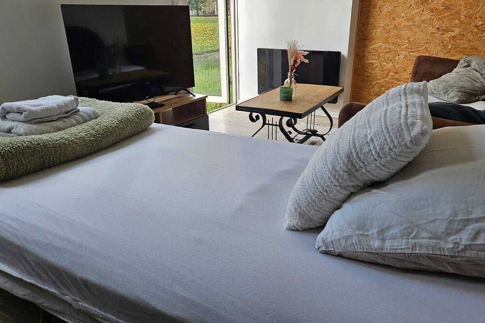 Appartement entier, Séjour urbain & verdoyant : centre-ville et nature in Pau, Béarn