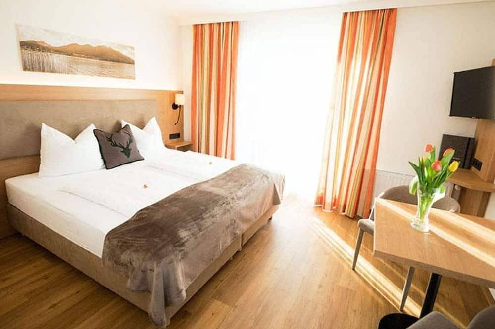 Doppelzimmer mit Balkon - Pension Huber in Salzkammergut-Berge, Fuschl am See