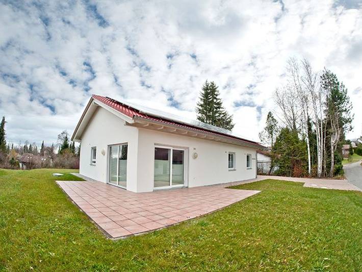 Ferienhaus für 4 Personen, mit Terrasse und Pool sowie Garten, kinderfreundlich im Allgäu