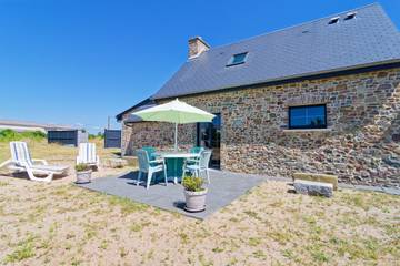 Location de vacances pour 4 personnes, avec jardin et terrasse, animaux acceptés à Pirou