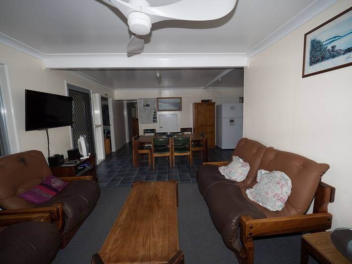 Holiday home for 16 people, with garden and balcony in Fraser Island