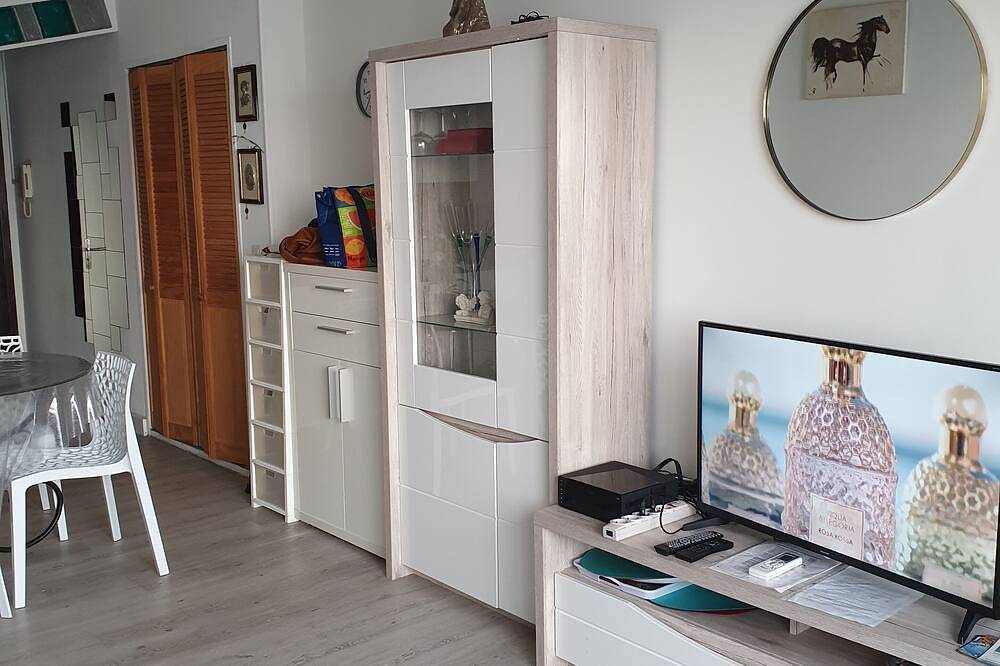 Hel leilighet, Studio Fin- Promenade Des Anglais i 4. Etasje for 2 til 4 Personer in Nice, Niceregionen