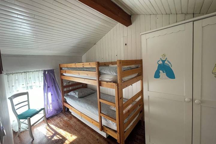 Location de vacances pour 4 personnes, avec jardin et piscine à Dœuil-sur-le-Mignon - 3