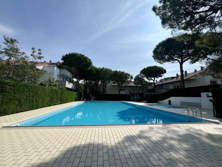 Villa für 5 Personen, mit Balkon/Terrasse und Ausblick in Lignano Sabbiadoro