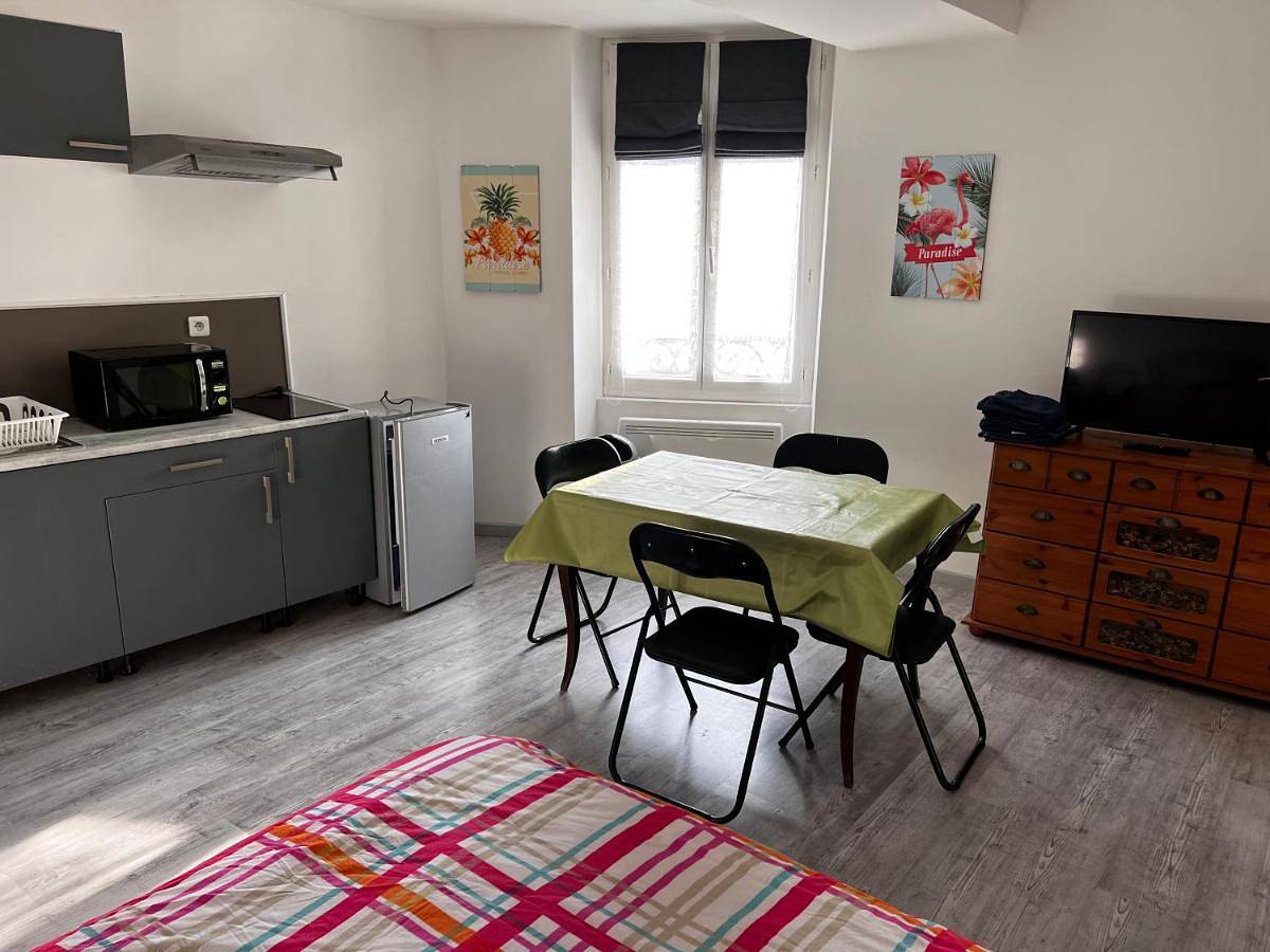 Appartement entier, F2 gatinais in Pithiviers, Région de Pithiviers