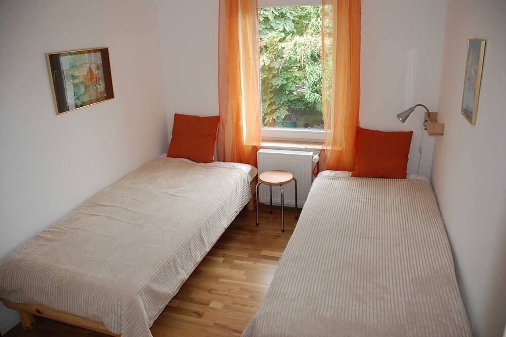 Haus am Hafen - Haus bis 9 Pers., über 2 Etagen, Innenhof in Neustadt in Holstein, Ostholstein