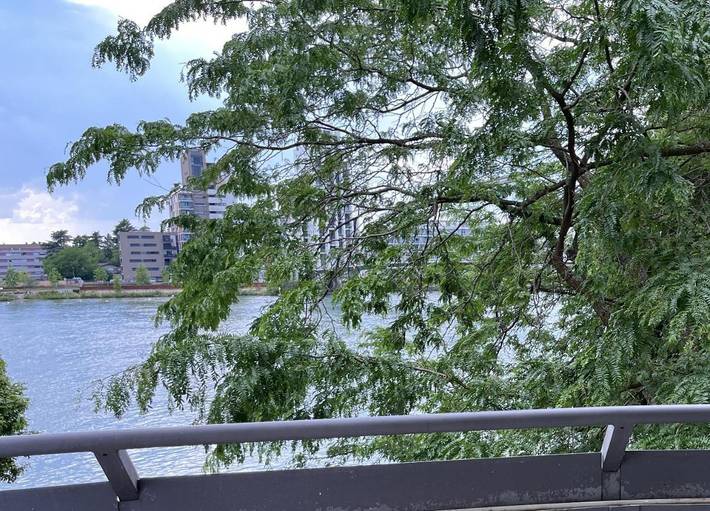 Ferienwohnung für 2 Personen, mit Balkon und Ausblick in Weil am Rhein