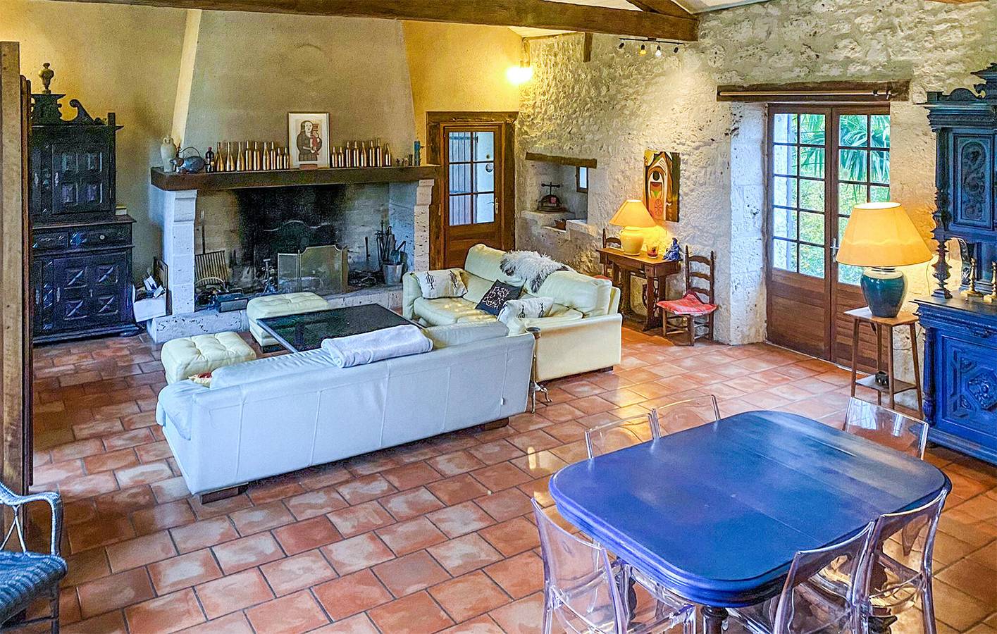 Appartement de luxe avec piscine et parking à Fauroux - seulement 2km du centre ville in Fauroux, Quercy