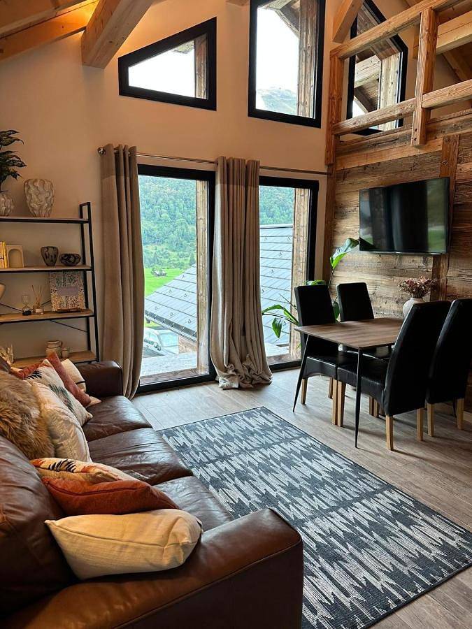 Appartement de vacances pour 4 personnes, avec terrasse et vue, animaux acceptés