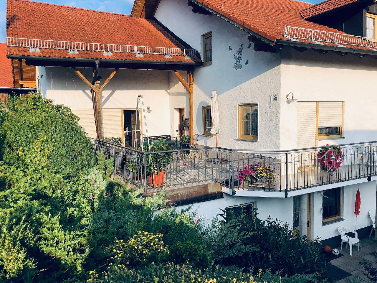 Haus Veronika - Appartement Abendrot mit 2 Schlafzimmern in Wegscheid, Ostbayern