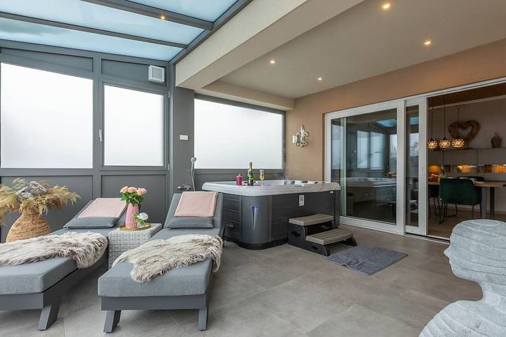 Ferienwohnung für 2 Personen, mit Whirlpool und Sauna sowie Garten - 1