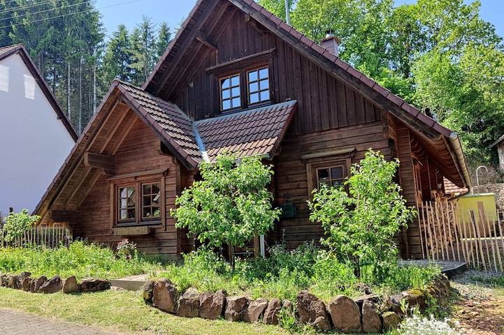Lodge für 6 Personen, mit Garten in der Pfalz