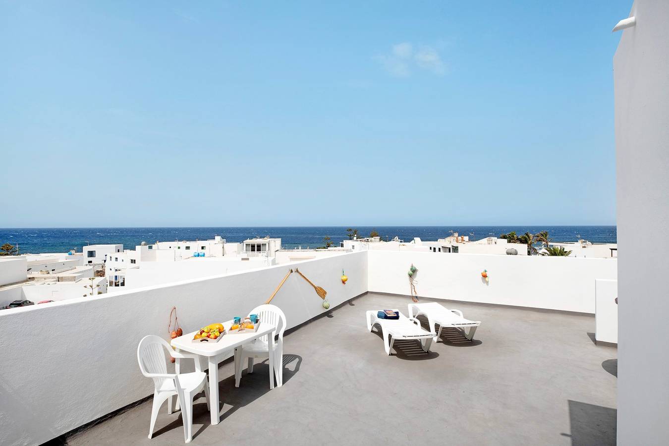 Vacation Home "Viviendas El Pescador - Remo" with Sea View, Private Terrace & Wi-Fi in El Golfo, Timanfaya National Park
