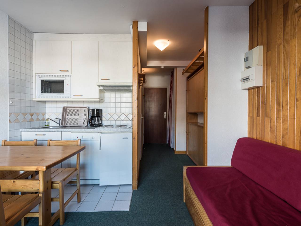 Studio entier, Studio cœur station près des pistes avec balcon, animaux acceptés in Tignes, Parc National de la Vanoise