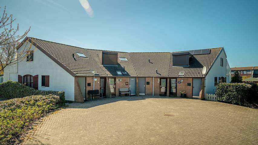 Ferienhaus für 4 Personen, mit Balkon und Balkon/Terrasse in Brouwershaven