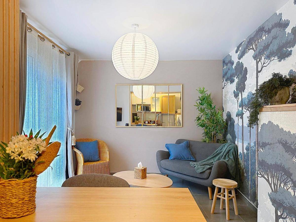 Appartement entier, One-Bedroom Apartment in Dourdan, Essonne