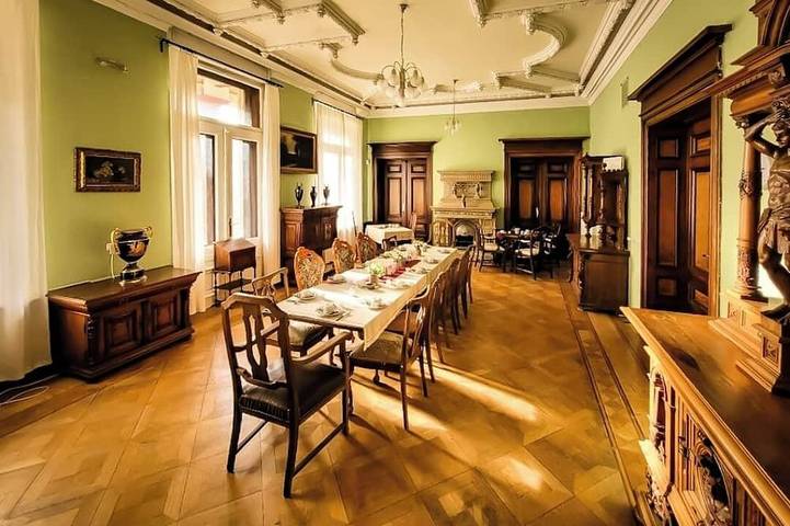 Villa Dietel im Herzen der Park-& Schlossstadt Greiz  kommen! sehen! wohlfüllen! in Greiz, Region Greiz